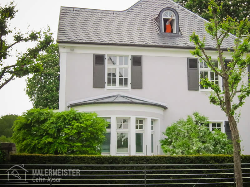 Fassadensanierung Villa am Rhein